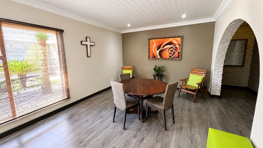 3 Bedroom Property for Sale in Wilkoppies North West